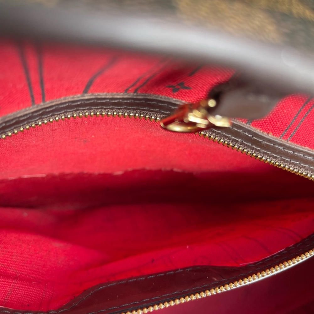 Louis Vuitton Neverfull GM - Picture 8 of 16